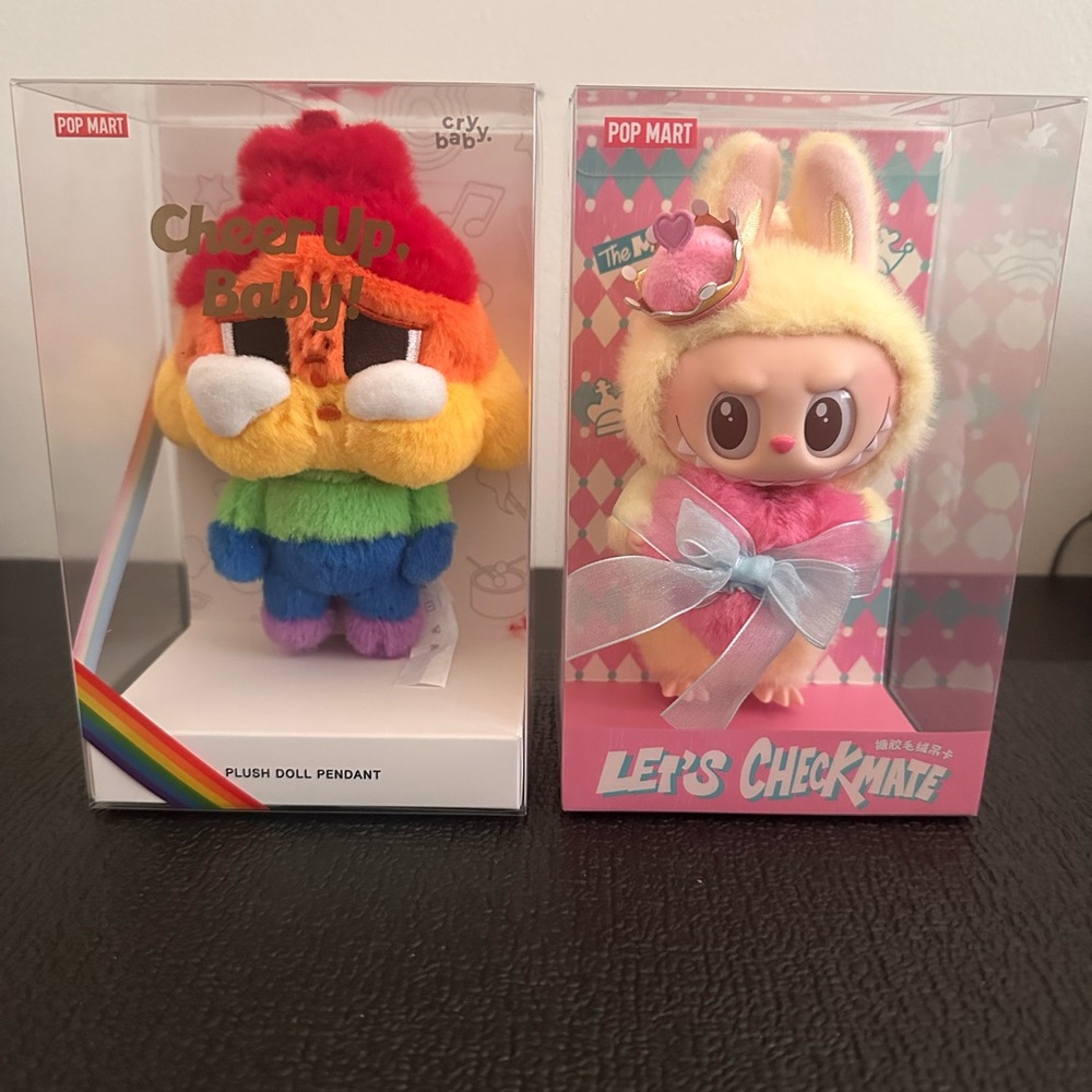 🚨NEW IN BOX Pop Mart Let’s Checkmate LaBuBu and CryBaby Cheer Up, Baby!